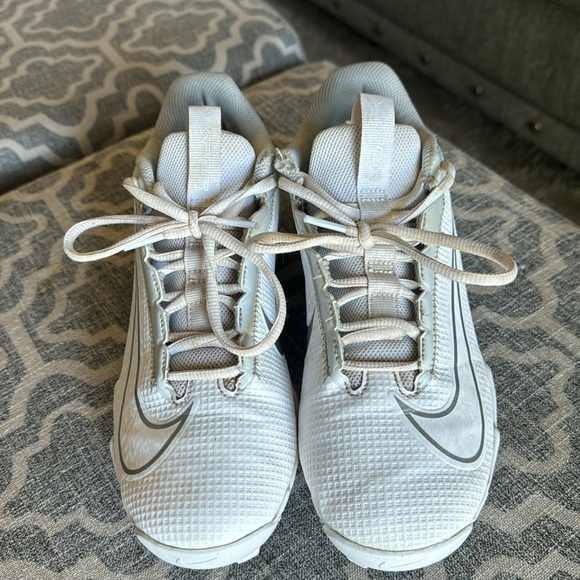 Nike men’s football cleats fastflex 7.5 - Picture 2 of 4